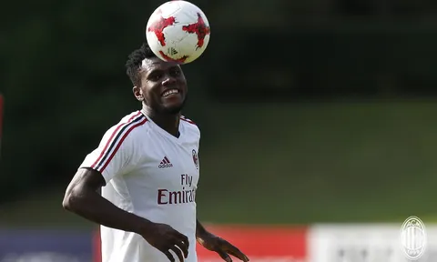 Các tân binh Milan rạng rỡ trước ngày đấu Betis