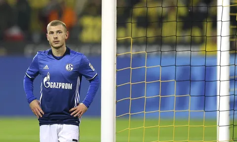 Căng thẳng lên đỉnh điểm, Max Meyer bị Schalke "cấm cửa"