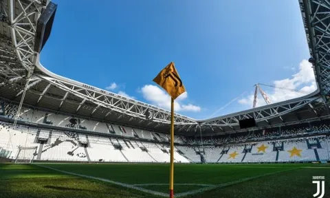 SỐC: Juventus đã bán hết sạch vé mùa