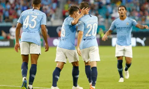 "Truyền nhân Ronaldo" tỏa sáng, Man City xuất sắc đả bại Bayern Munich
