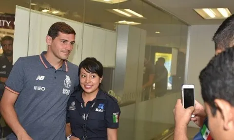 Casillas cùng Porto được chào đón nồng nhiệt tại Mexico