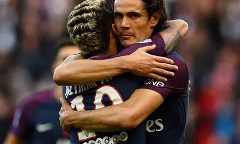 Cavani bất ngờ thừa nhận mâu thuẫn với Neymar