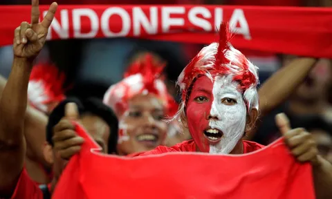 CĐV Indonesia hát chửi đội Malaysia là chó tại giải U16 Đông Nam Á