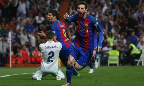 CĐV Real đòi thêm thẻ đỏ cho Barca