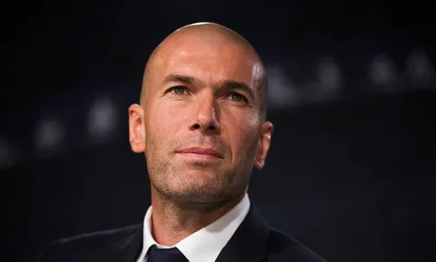 CĐV Real Madrid sốc sau quyết định chia tay của Zidane