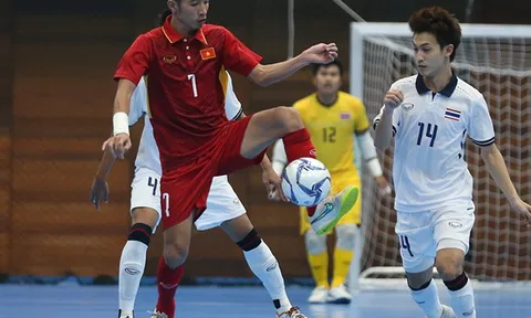 CĐV tại Malaysia nói gì về HLV Miguel Rodrigo