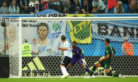 Chấm điểm Argentina: Rojo 'cứu rỗi' Mascherano và Higuain