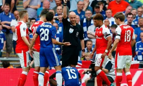 Chấm điểm Chelsea: Moses phá hỏng tất cả