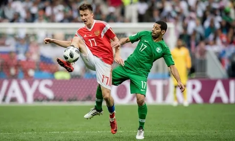 Chấm điểm Nga: Golovin thay Dzagoev gánh vác hàng công