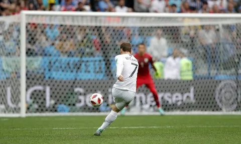 Chấm điểm tuyển Pháp: Điểm 9 cho Griezmann