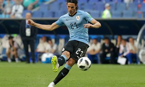 Chấm điểm Uruguay: Ghi bàn nhưng Cavani vẫn tệ nhất đội