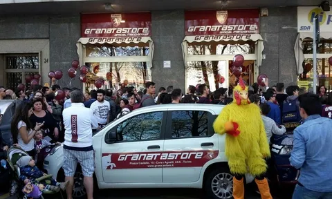 'Chân sút 100 triệu' Belotti làm thành Torino náo loạn