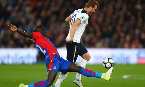 Chấn thương kinh hoàng của Mamadou Sakho