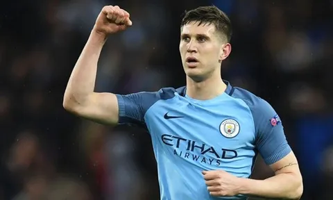 'Chẳng có gì đáng ngạc nhiên khi Man City vô địch'