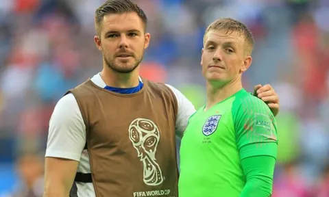 Chelsea đã CHỐT người thay thế Courtois trong khung gỗ?