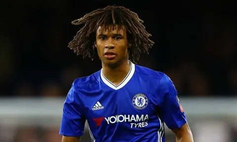 Chelsea sắp mất trung vệ vào tay đối thủ
