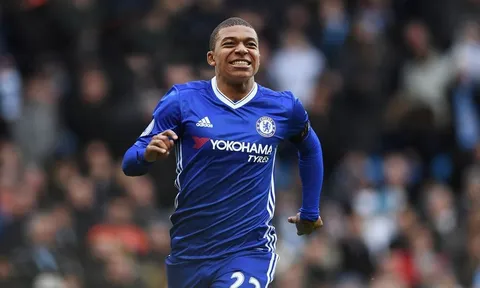 Chelsea từng từ chối thu nạp Kylian Mbappé