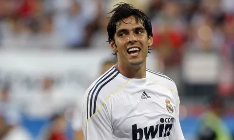Chi tiêu mạnh tay, Man City vẫn kém Real Madrid mùa Hè 2009