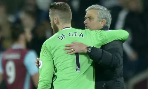 "Chiến dịch De Gea": Phức tạp, tốn kém, và...  thành công?