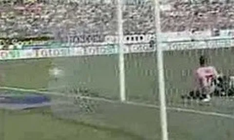 Chiến thắng đã giúp Juventus chính thức thoát khỏi Serie B