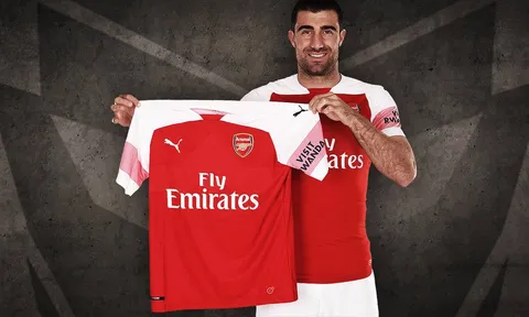 CHÍNH THỨC: Arsenal công bố tân binh thứ 3