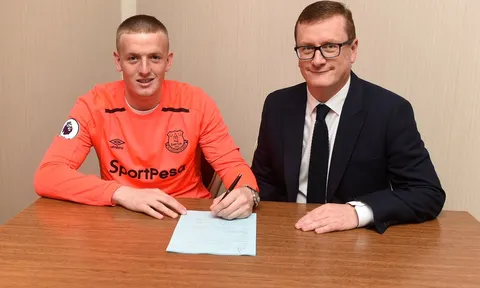 CHÍNH THỨC: Everton có tân binh đắt giá