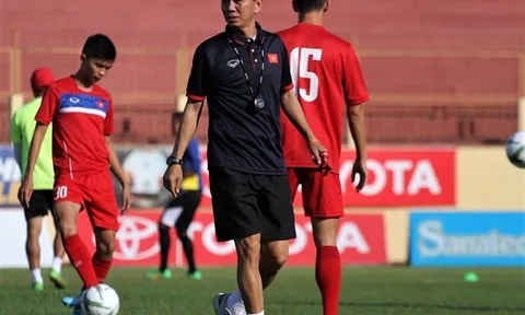 CHÍNH THỨC: HLV Hoàng Anh Tuấn không “phò tá” Hữu Thắng tại SEA Games 29