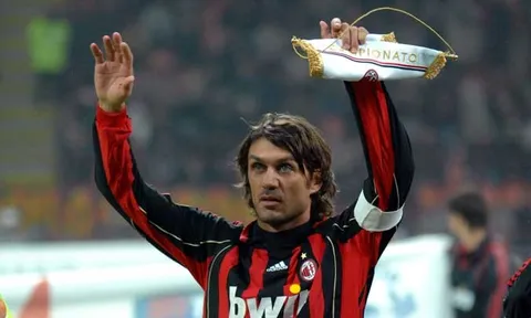CHÍNH THỨC: Huyền thoại Maldini trở lại AC Milan