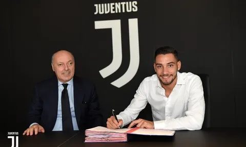CHÍNH THỨC: Juventus chiêu mộ thành công De Sciglio