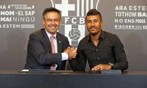 CHÍNH THỨC: Paulinho ra mắt Barca, chọn xong số áo