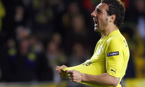 CHÍNH THỨC: Rời Arsenal, Santi Cazorla có bến đỗ mới