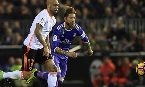CHÍNH THỨC: Valencia kích hoạt điều khoản mua đứt sao Juve