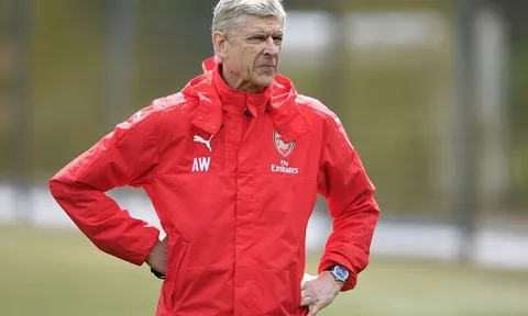 Kết thúc cuộc chiến quyền lực Arsenal: Wenger chiến thắng, Ivan trọc 'bật bãi'