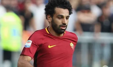 Chưa ra mắt Liverpool, Mohamed Salah đã phải rời khỏi Anh quốc