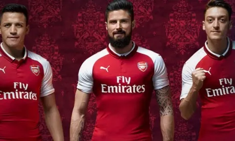 Chùm ảnh: Arsenal ra áo đấu sân nhà, có cả Oezil, Sanchez, Giroud
