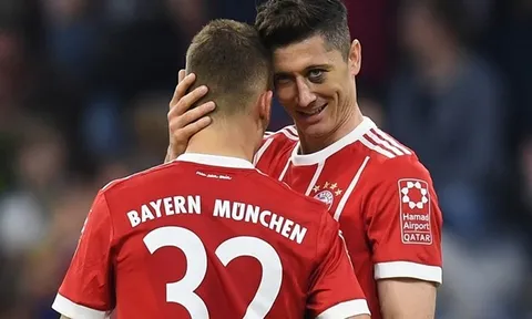 Chướng ngại nào ngăn cản Bayern đến cú ăn 3?