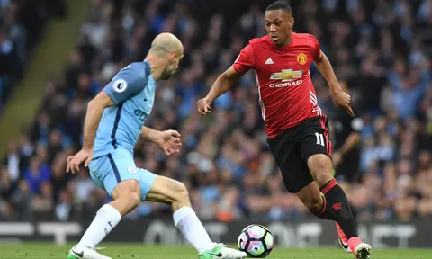 Chuyên gia Sky Sports: Ngạc nhiên quá, M.U chỉ muốn 1 điểm