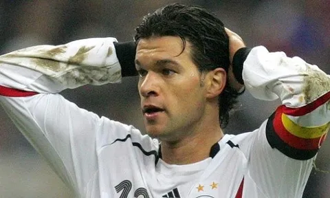 Chuyện lạ: Michael Ballack không phải "Vua về nhì"!