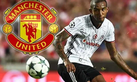 Chuyển nhượng Anh 16/06: M.U ở rất gần 'Pogba chân trái', Smalling có bến đỗ lí tưởng