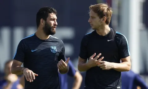 Chuyển nhượng Anh 23/08: Barca 'bật đèn xanh' cho Man Utd, Liverpool sắp có sao Real