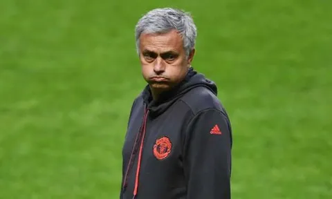 Có Lukaku & Lindelof, Mourinho vẫn chưa hài lòng