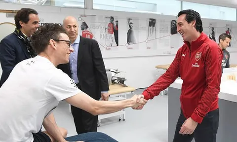 Có Unai Emery, Arsenal cũng đừng mơ vô địch Premier League