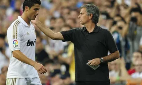 Còn Mourinho, Ronaldo đừng mong về Old Trafford!