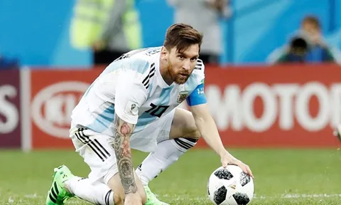 Cộng đồng mạng tha thiết mong đợi Messi có thể 'dậy mà đi'