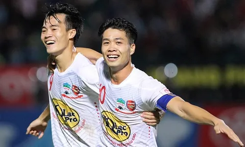 Top 5 bàn thắng đẹp nhất vòng 16 V-League 2018: Gọi tên Công Phượng - Văn Toàn