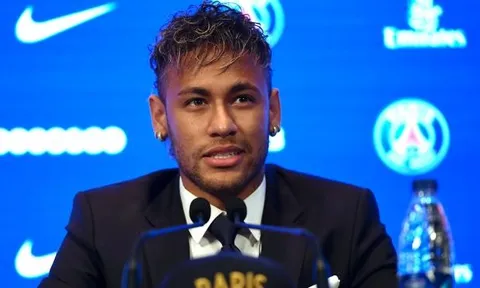 Conte: '200 triệu bảng cho Neymar là hợp lý'