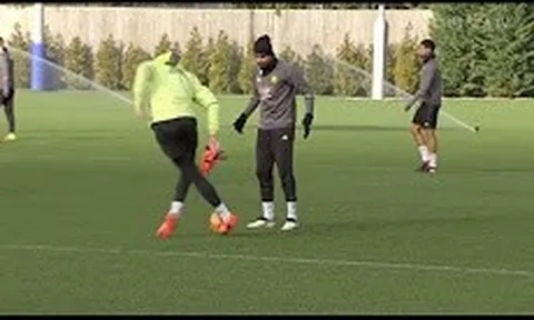 Costa 'chết đứng' vì kỹ năng rê bóng của Courtois