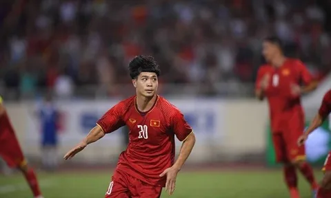 U23 Việt Nam: Bay nữa đi, Công Phượng!