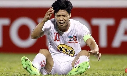 HAGL: Đứng dậy đi, Công Phượng!