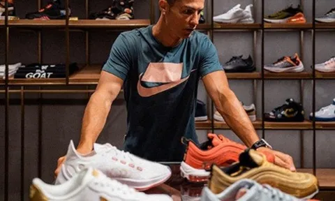 SỐC: 1 bài đăng trên Instagram của CR7 trị giá hơn 17 tỉ